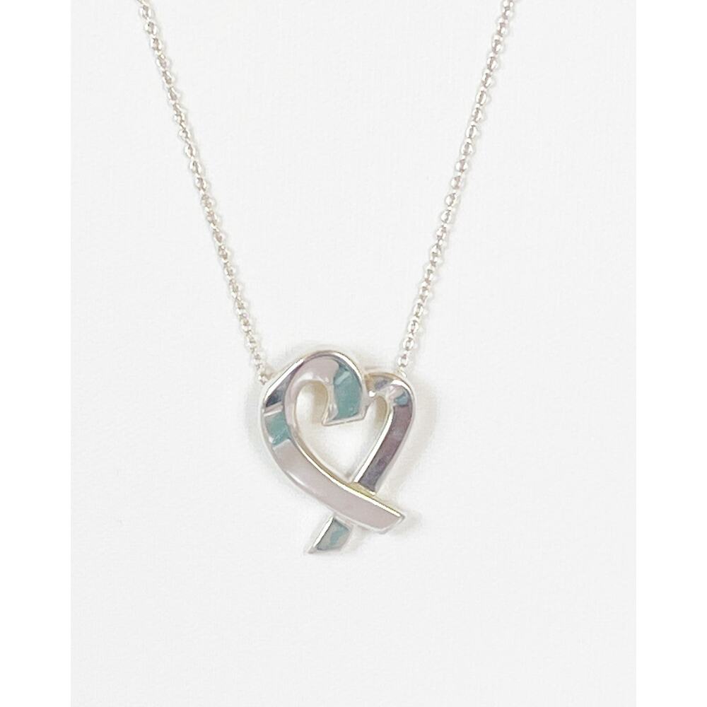 TIFFANY & CO Paloma Picasso
Loving Heart Pendant Necklace Sterling Silver Signed